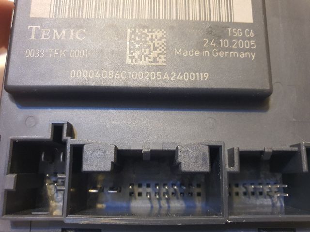 bontott AUDI A6 C6 Bal hátsó Ajtó Vezérlőegység