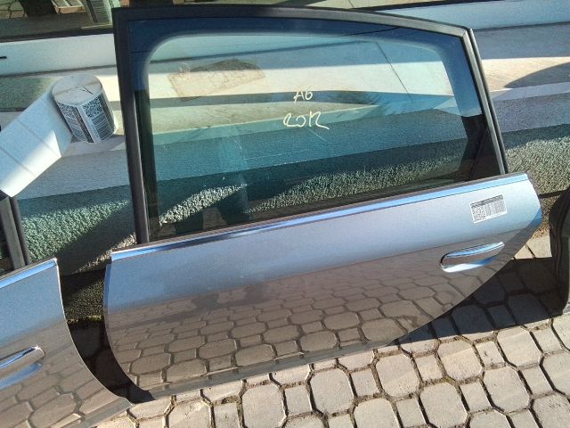 bontott AUDI A6 C6 Bal hátsó Ajtóhatároló