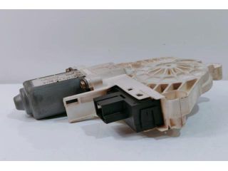 bontott AUDI A6 C6 Bal hátsó Ajtózár Motor