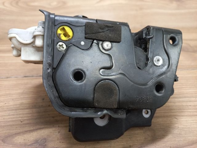 bontott AUDI A6 C6 Bal hátsó Ajtózár