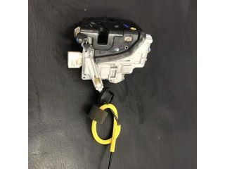 bontott AUDI A6 C6 Bal hátsó Ajtózár