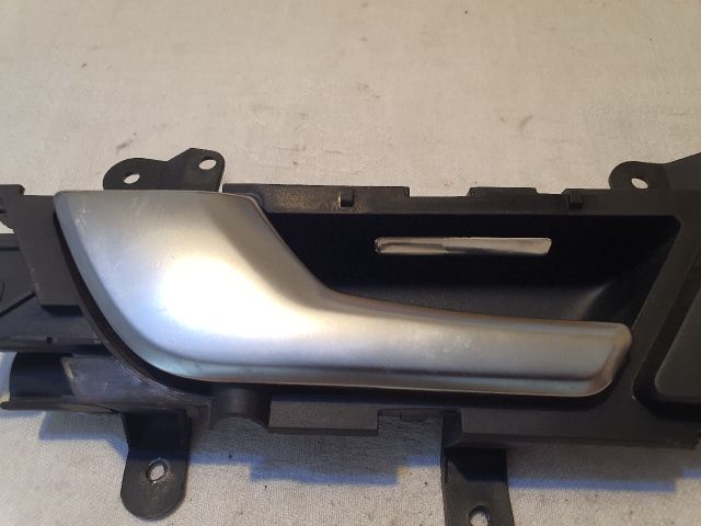 bontott AUDI A6 C6 Bal hátsó Belső Kilincs