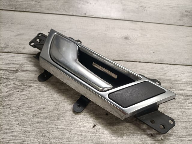 bontott AUDI A6 C6 Bal hátsó Belső Kilincs