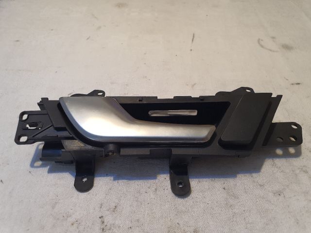 bontott AUDI A6 C6 Bal hátsó Belső Kilincs