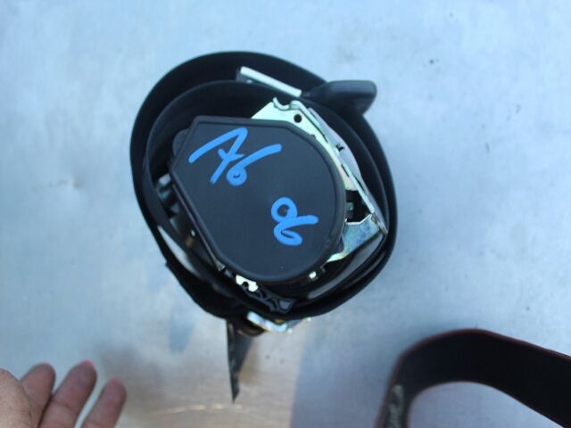 bontott AUDI A6 C6 Bal hátsó Biztonsági Öv