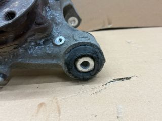 bontott AUDI A6 C6 Bal hátsó Csonkállvány Kerékaggyal