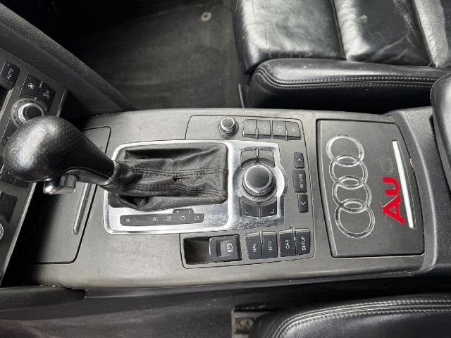 bontott AUDI A6 C6 Bal hátsó Csonkállvány Kerékaggyal