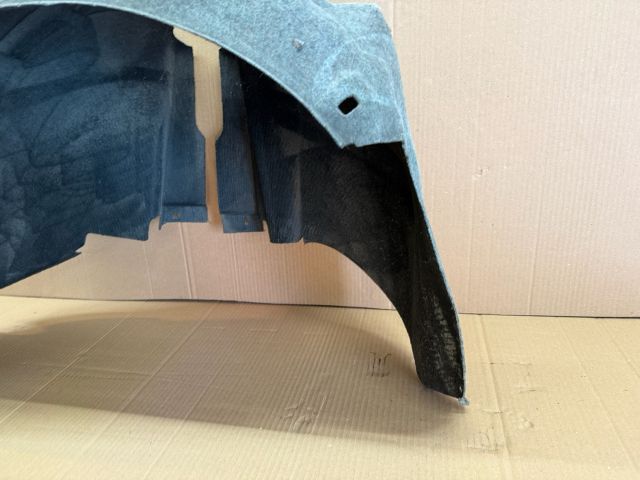 bontott AUDI A6 C6 Bal hátsó Dobbetét (Kerékjárati, Műanyag)