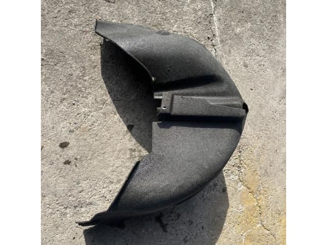 bontott AUDI A6 C6 Bal hátsó Dobbetét (Kerékjárati, Műanyag)