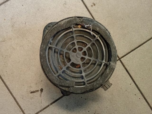 bontott AUDI A6 C6 Bal hátsó Hangszóró