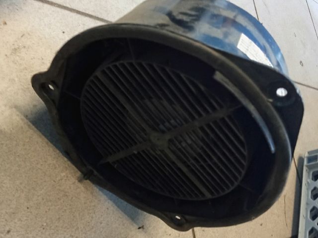 bontott AUDI A6 C6 Bal hátsó Hangszóró