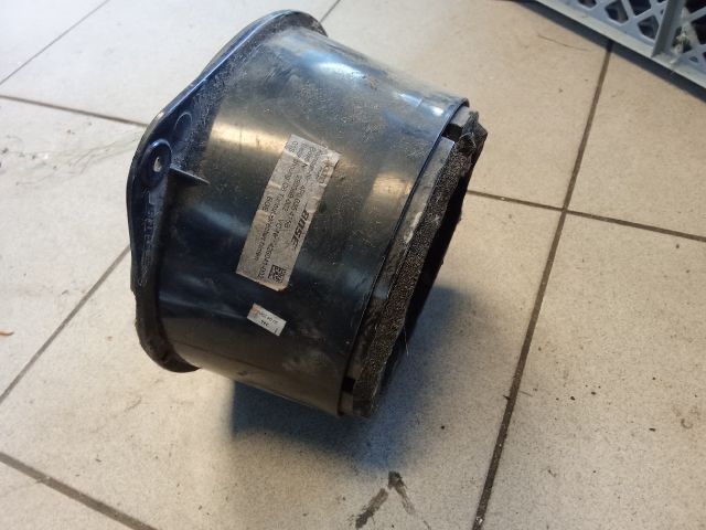 bontott AUDI A6 C6 Bal hátsó Hangszóró