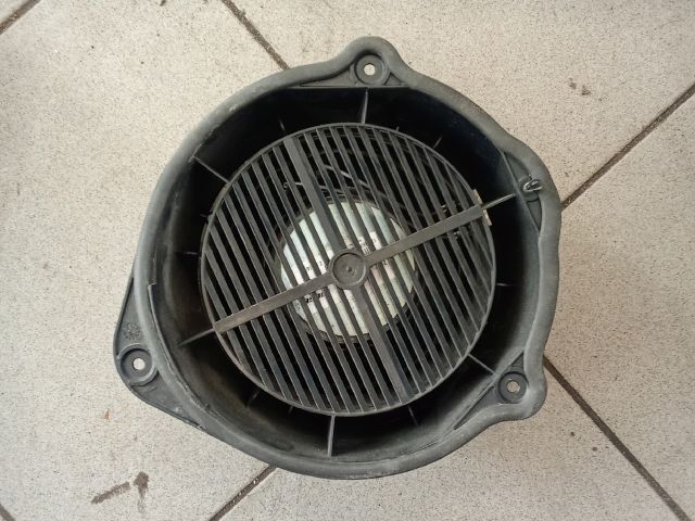 bontott AUDI A6 C6 Bal hátsó Hangszóró