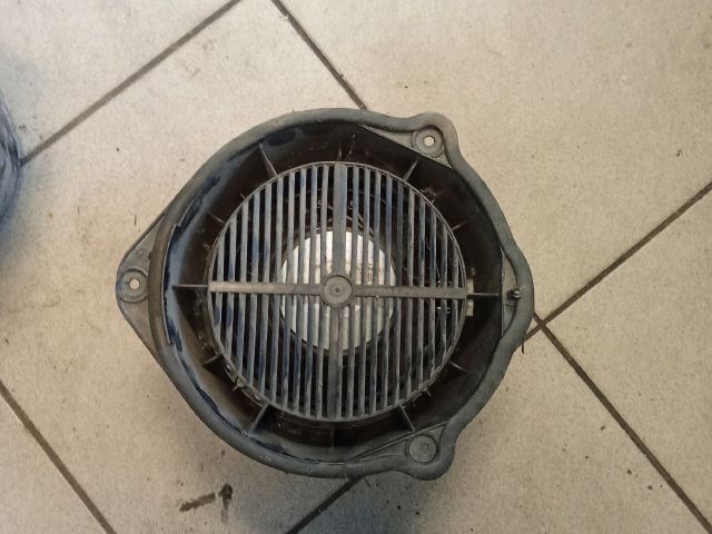 bontott AUDI A6 C6 Bal hátsó Hangszóró