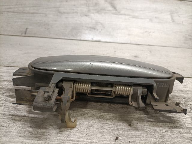 bontott AUDI A6 C6 Bal hátsó Külső Kilincs