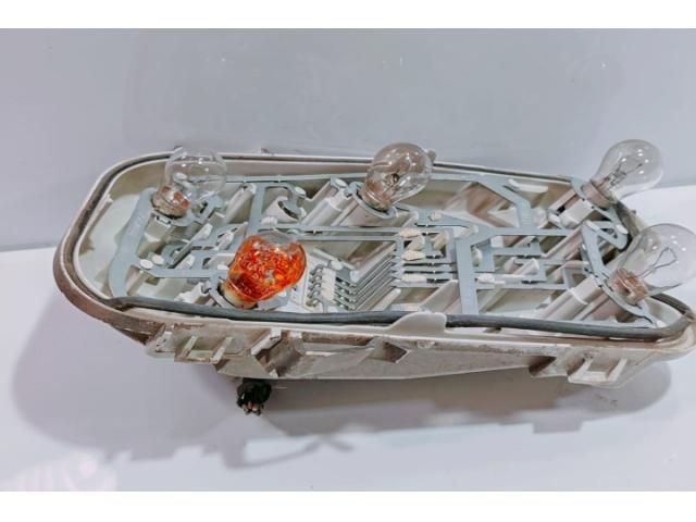 bontott AUDI A6 C6 Bal Hátsó Lámpa Foglalat