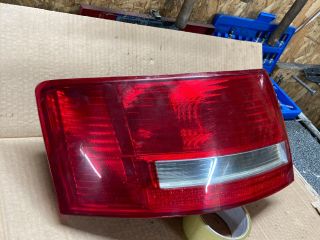 bontott AUDI A6 C6 Bal Hátsó Lámpa