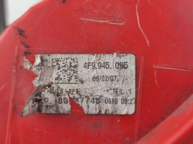 bontott AUDI A6 C6 Bal Hátsó Lámpa