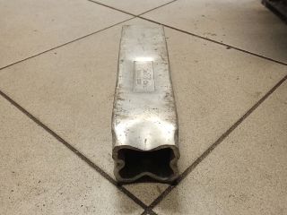 bontott AUDI A6 C6 Bal hátsó Lökhárító Merevítő (Fém)