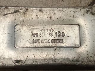 bontott AUDI A6 C6 Bal hátsó Lökhárító Merevítő (Fém)