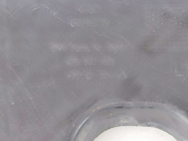 bontott AUDI A6 C6 Bal hátsó Lökhárító Tartó (Műanyag)