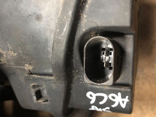 bontott AUDI A6 C6 Bal Ködfényszóró