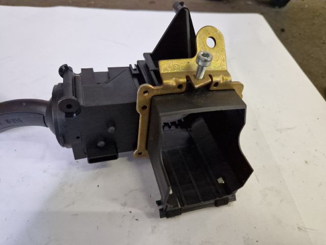 bontott AUDI A6 C6 Bal Kormánykapcsoló Irányjelző