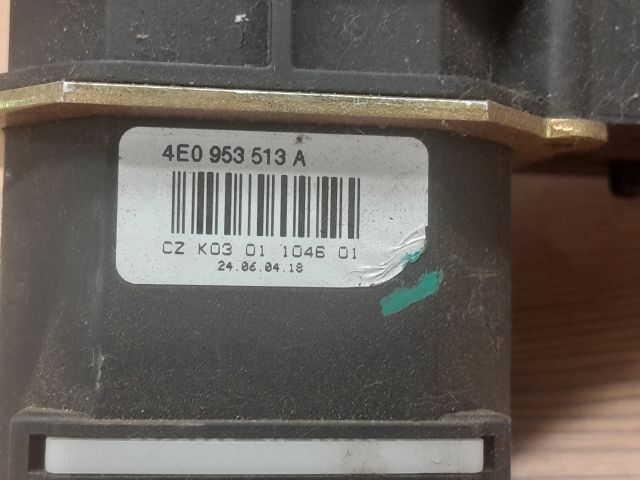 bontott AUDI A6 C6 Bal Kormánykapcsoló Irányjelző