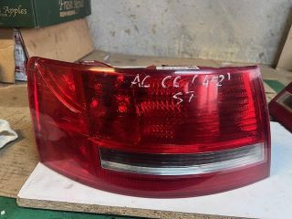 bontott AUDI A6 C6 Bal Külső Hátsó Lámpa