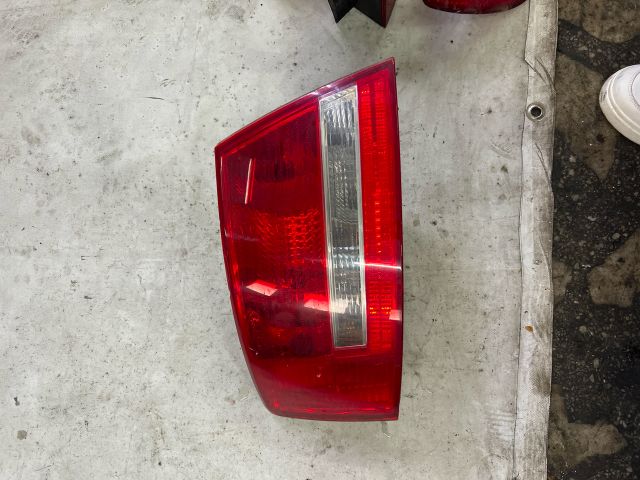 bontott AUDI A6 C6 Bal Külső Hátsó Lámpa