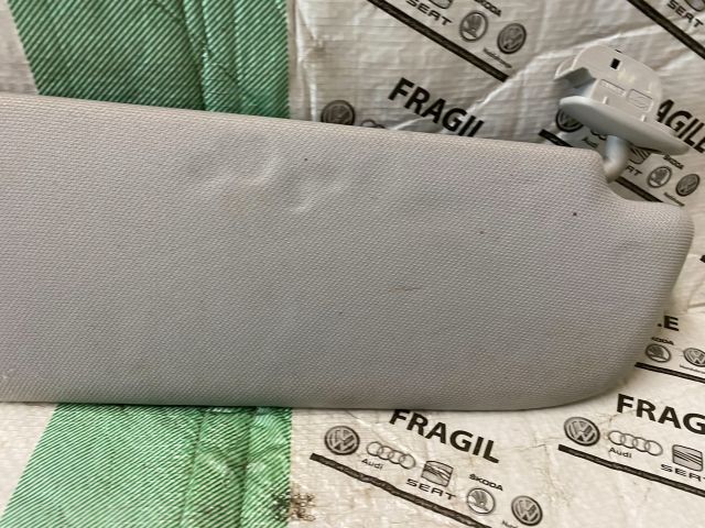 bontott AUDI A6 C6 Bal Napellenző