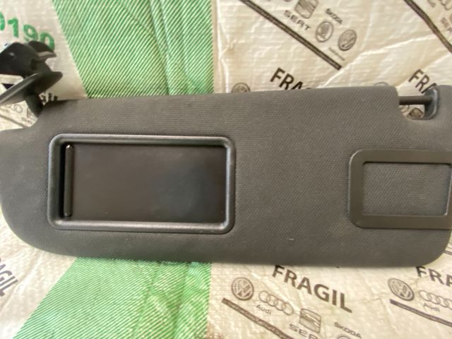 bontott AUDI A6 C6 Bal Napellenző