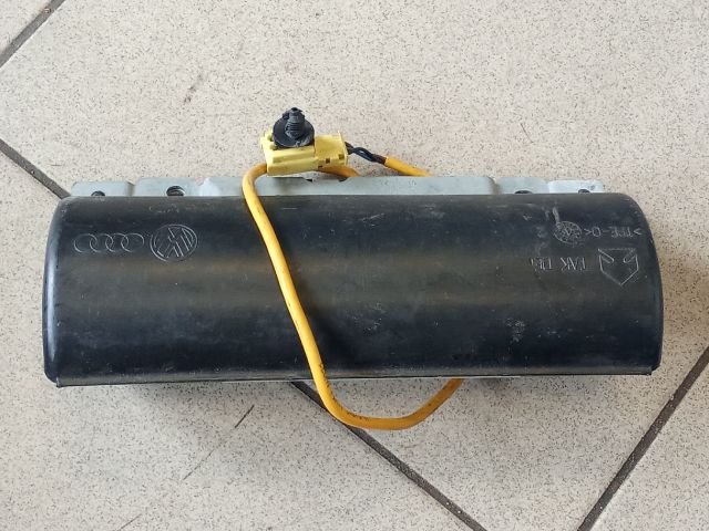 bontott AUDI A6 C6 Bal Oldallégzsák