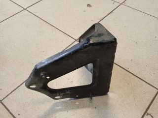 bontott AUDI A6 C6 Bal Sárvédő Oldaltartó