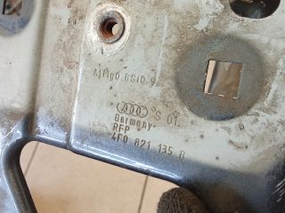 bontott AUDI A6 C6 Bal Sárvédő Oldaltartó