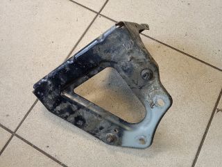 bontott AUDI A6 C6 Bal Sárvédő Oldaltartó