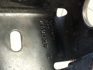 bontott AUDI A6 C6 Bal Sárvédő Oldaltartó