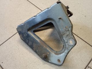 bontott AUDI A6 C6 Bal Sárvédő Oldaltartó