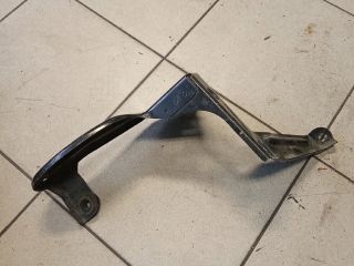 bontott AUDI A6 C6 Bal Sárvédő Oldaltartó