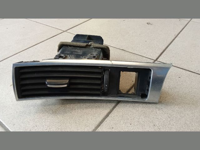 bontott AUDI A6 C6 Bal Szellőző