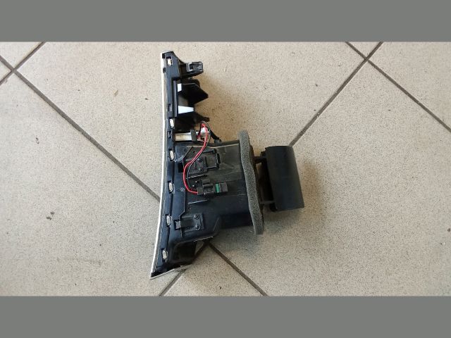 bontott AUDI A6 C6 Bal Szellőző