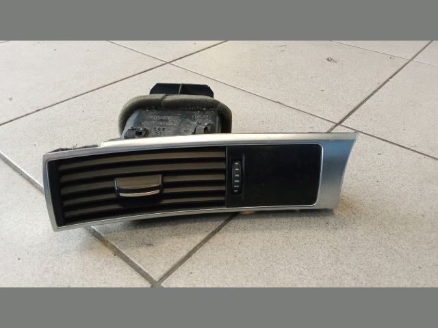 bontott AUDI A6 C6 Bal Szellőző