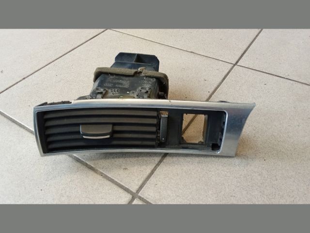 bontott AUDI A6 C6 Bal Szellőző