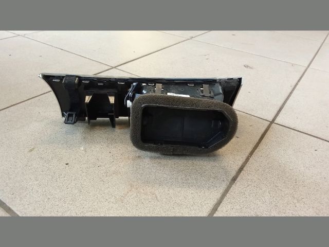 bontott AUDI A6 C6 Bal Szellőző