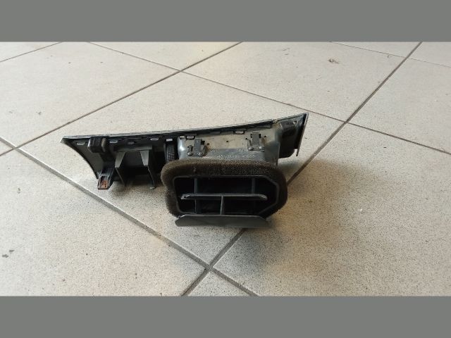 bontott AUDI A6 C6 Bal Szellőző