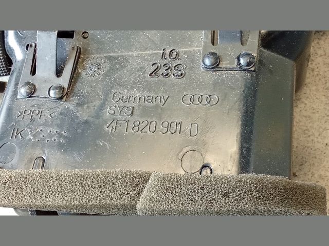 bontott AUDI A6 C6 Bal Szellőző