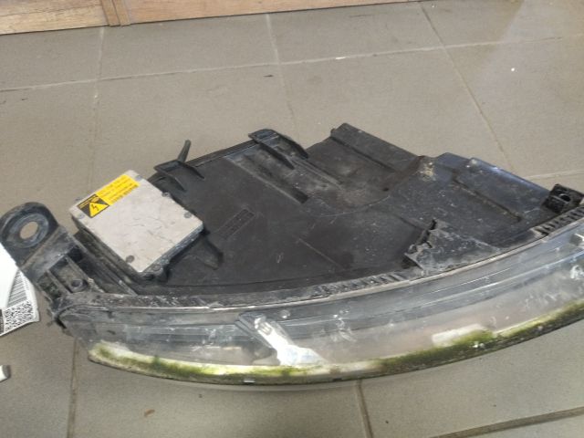 bontott AUDI A6 C6 Bal Xenon Fényszóró