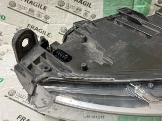 bontott AUDI A6 C6 Bal Xenon Fényszóró