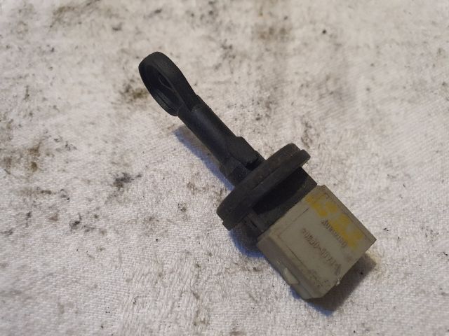 bontott AUDI A6 C6 Belső Hőmérséklet Érzékelő