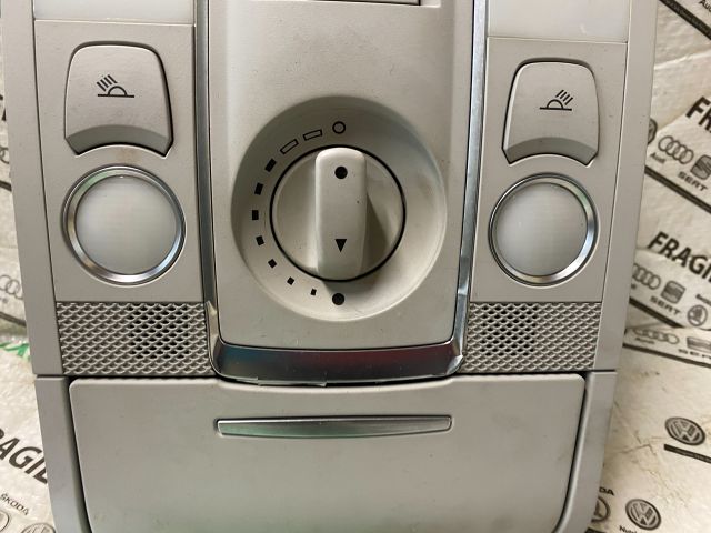 bontott AUDI A6 C6 Belső Világítás Tetőablak Vezérlővel